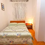 דירה Ivan 41 *